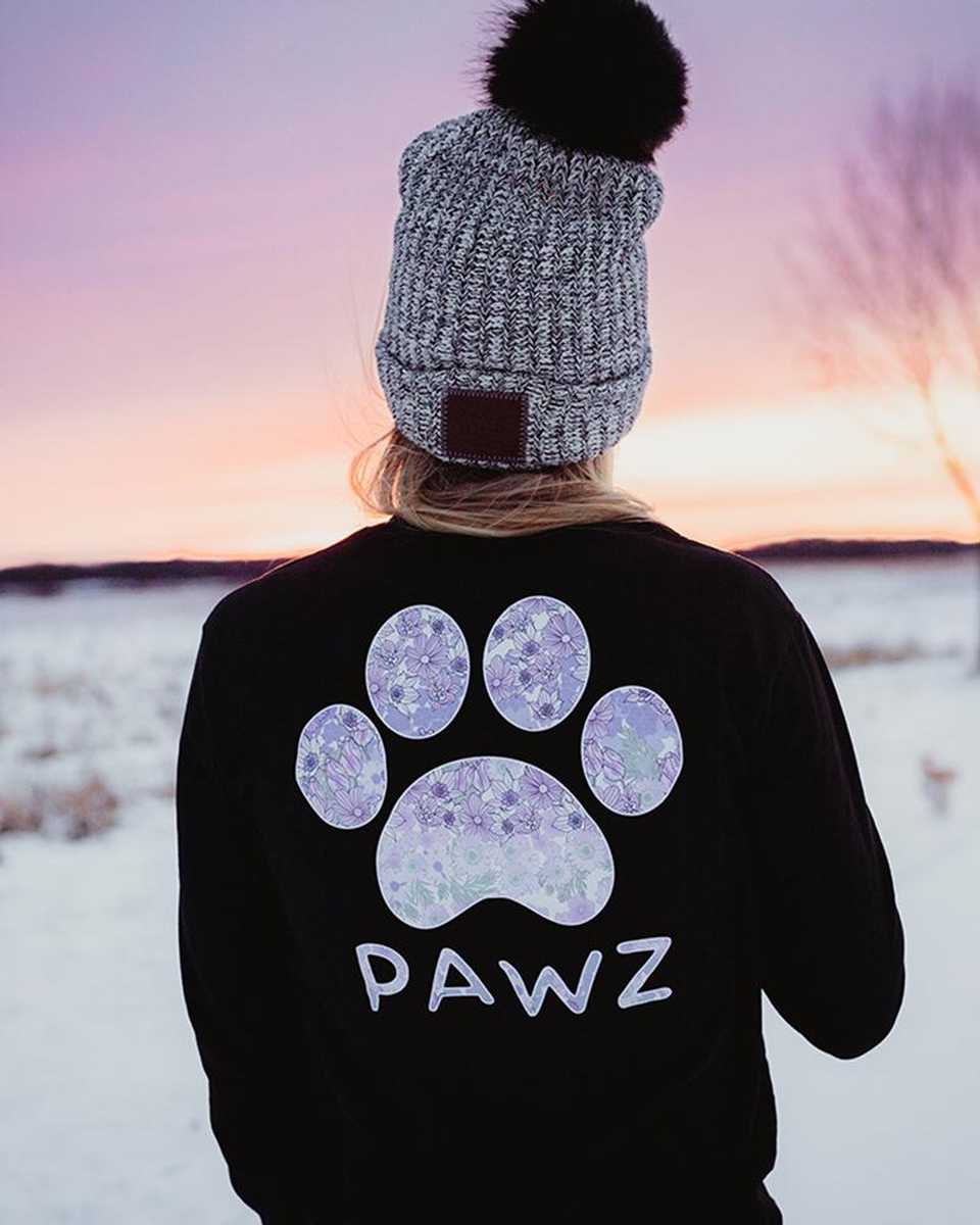 Ombre Flowers - Black (Adult Short Sleeve T-Shirt)